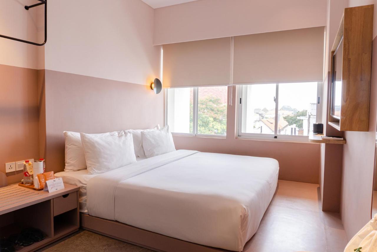 Kotta Hotel Semarang Exterior photo
